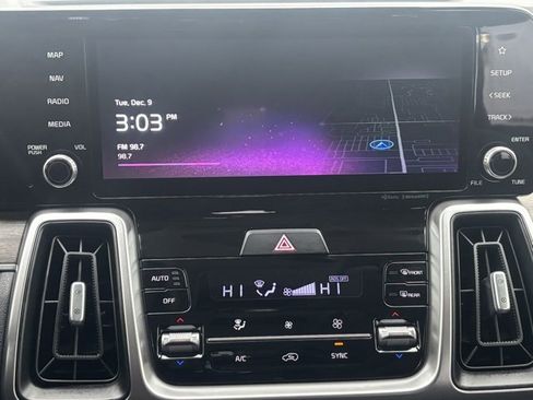 Used 2022 Kia Sorento X-Line EX image 25