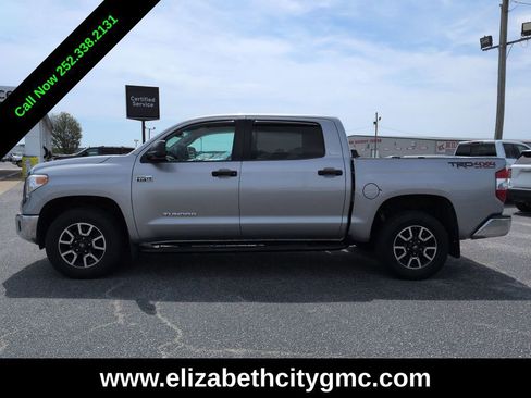 Used 2015 Toyota Tundra SR5 w/ TRD Off Road Package image 7
