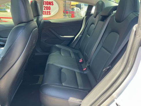 Used 2018 Tesla Model 3 Long Range AWD/4WD image 22