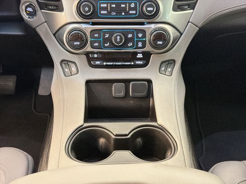 Used 2019 Chevrolet Tahoe LT RWD image 25