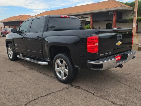 Used 2018 Chevrolet Silverado 1500 LT w/ Texas Edition RWD image 8