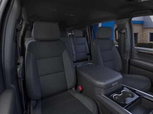 New 2026 Chevrolet Suburban LS image 42