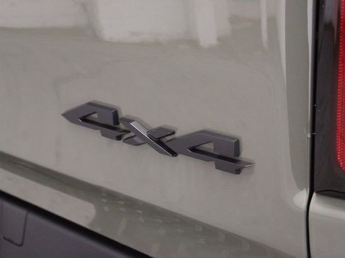 New 2026 RAM 1500 Laramie w/ Night Edition image 44