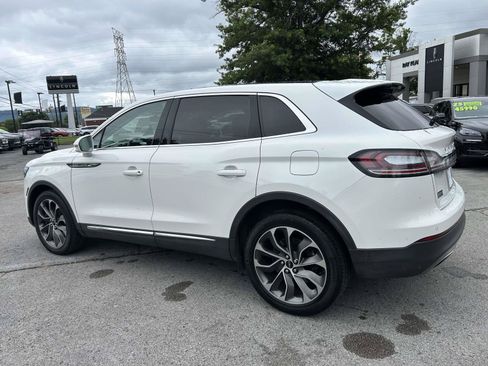 Used 2022 Lincoln Nautilus Reserve AWD/4WD image 7
