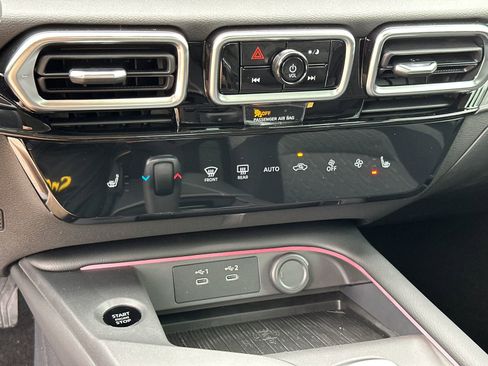 New 2026 Nissan Sentra SV w/ SV Convenience Package image 30