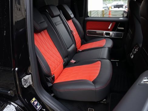 Used 2026 Mercedes-Benz G 63 AMG 4MATIC image 23