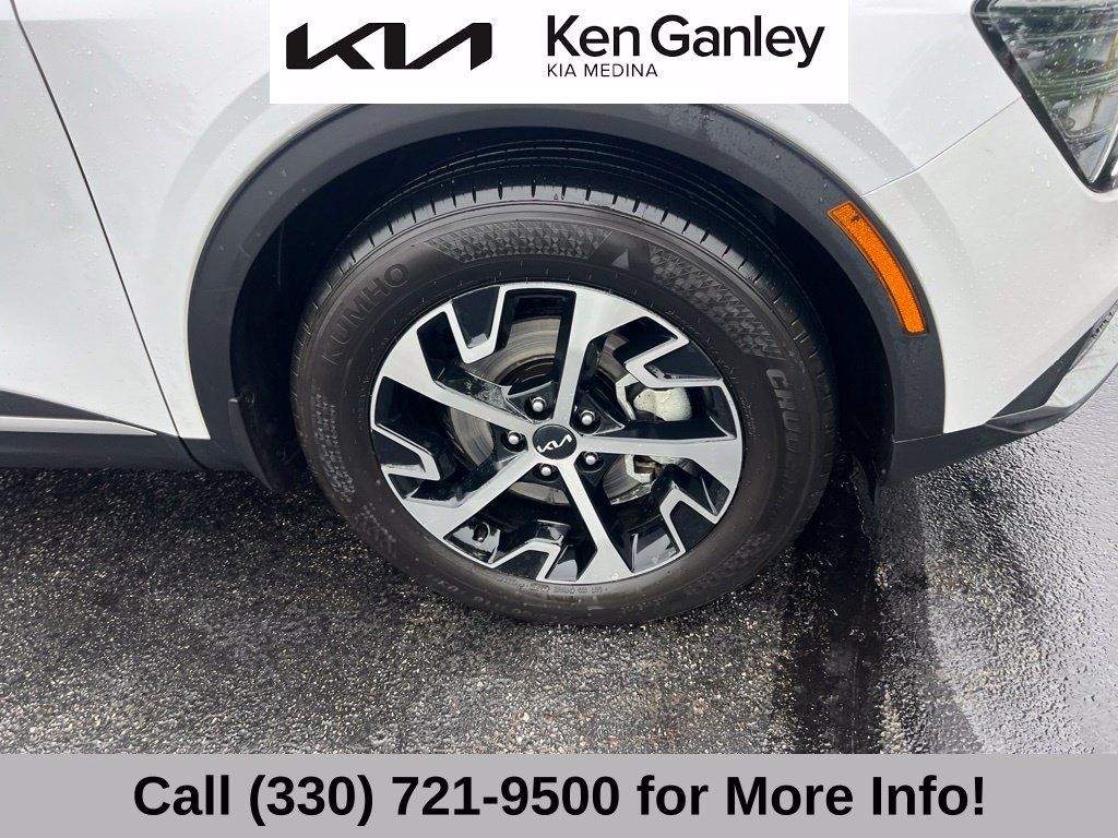 Certified 2024 Kia Sportage EX FWD image 20