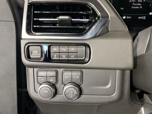 New 2026 GMC Yukon Elevation w/ LPO, Floor Liner Package image 18