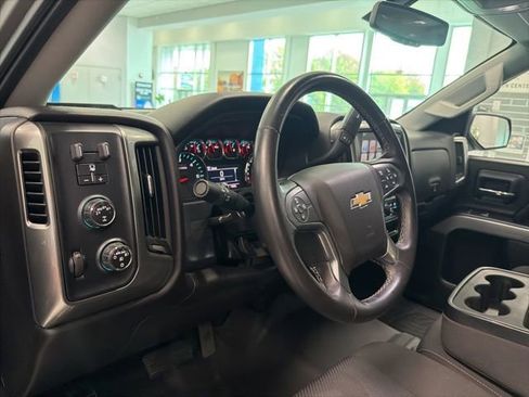 Used 2017 Chevrolet Silverado 1500 LT w/ All Star Edition AWD/4WD image 17