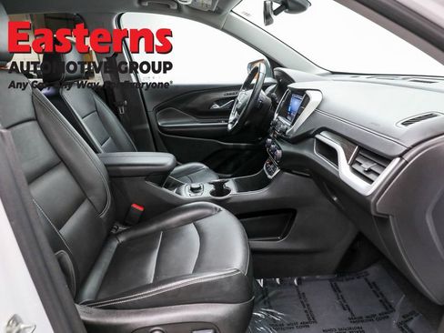 Used 2023 GMC Terrain SLT image 26