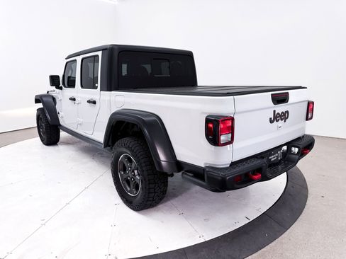 Used 2023 Jeep Gladiator Rubicon AWD/4WD image 16