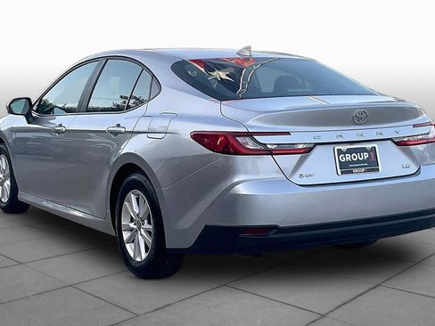 Used 2025 Toyota Camry LE FWD image 12