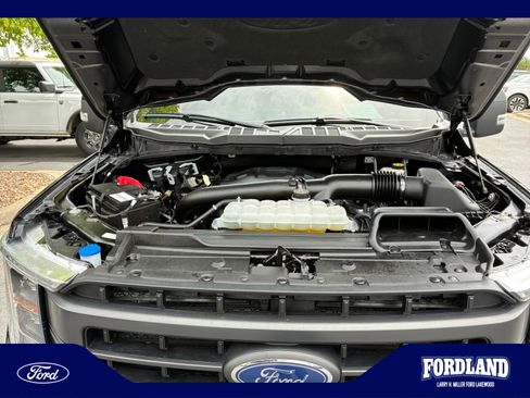 Used 2023 Ford F150 Lariat w/ Equipment Group 502A High AWD/4WD image 22