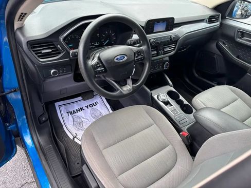 Used 2020 Ford Escape S AWD/4WD image 2