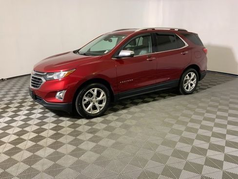 Used 2018 Chevrolet Equinox Premier image 14