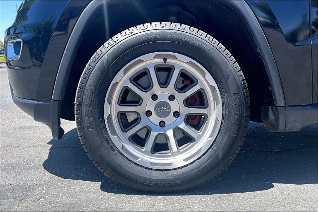 Used 2019 Jeep Grand Cherokee Limited w/ Luxury Group II RWD image 9
