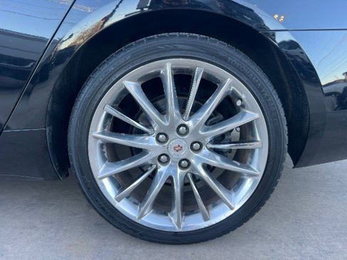 Used 2014 Cadillac XTS Platinum image 17