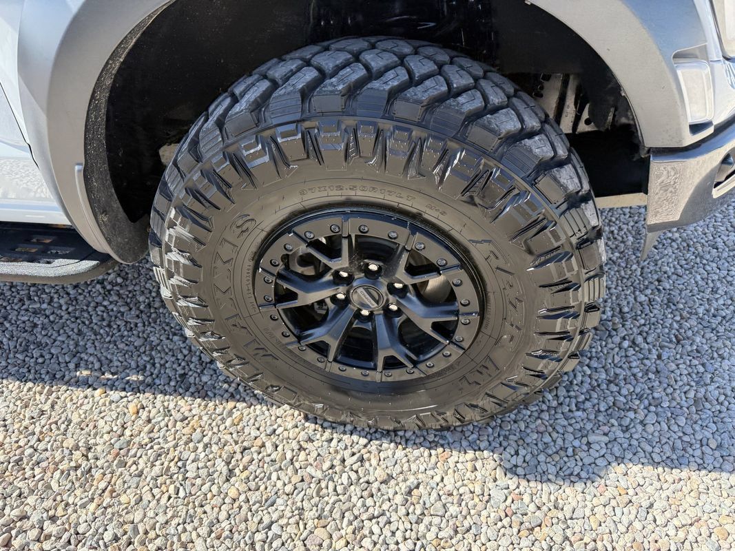 Used 2023 Ford F150 Raptor w/ Raptor 37 Performance Package AWD/4WD image 34