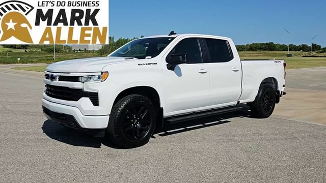 Used 2024 Chevrolet Silverado 1500 RST w/ Convenience Package II AWD/4WD image 4
