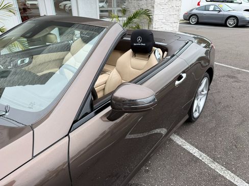 Used 2016 Mercedes-Benz SL 400 image 10