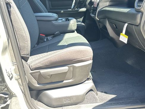 New 2026 RAM 2500 Tradesman AWD/4WD image 13