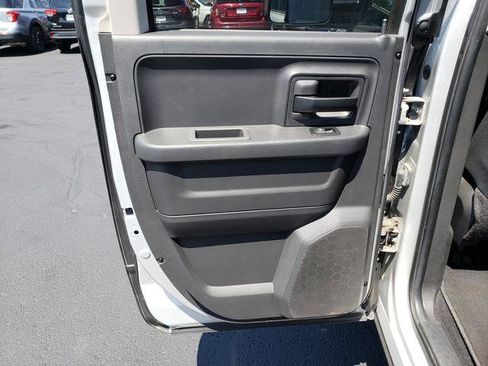 Used 2011 RAM 1500 ST w/ ST Popular Equipment Group AWD/4WD image 15