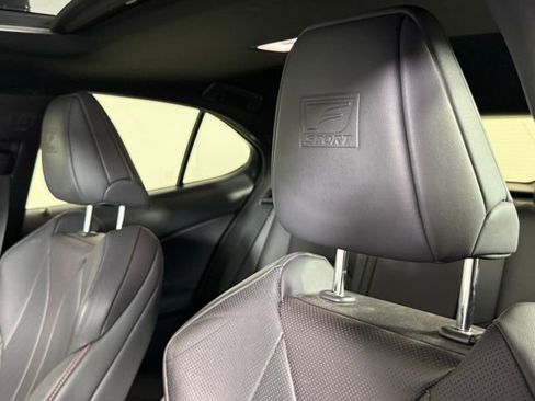 Used 2019 Lexus UX 250h F Sport w/ F Sport Premium Package image 12