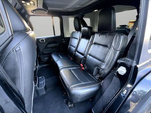 Used 2021 Jeep Wrangler Unlimited Sahara AWD/4WD image 22