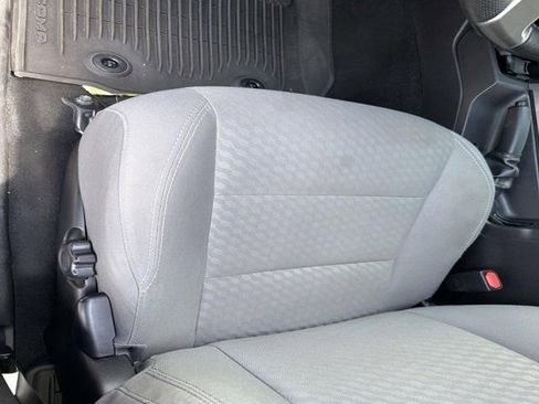 Certified 2023 Toyota Tacoma SR5 RWD image 9