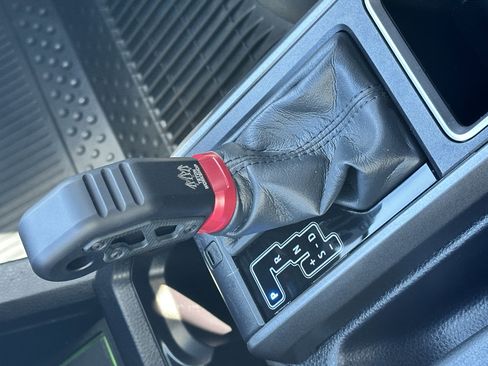 Used 2022 Toyota Tacoma TRD Off-Road w/ TRD Premium Off Road Package image 42