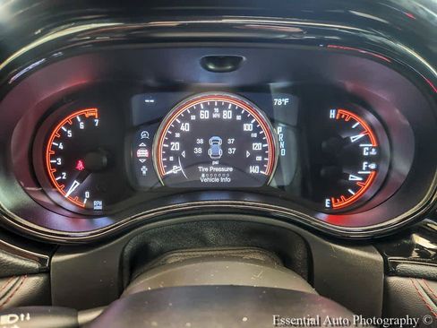Used 2024 Dodge Durango GT AWD/4WD image 16