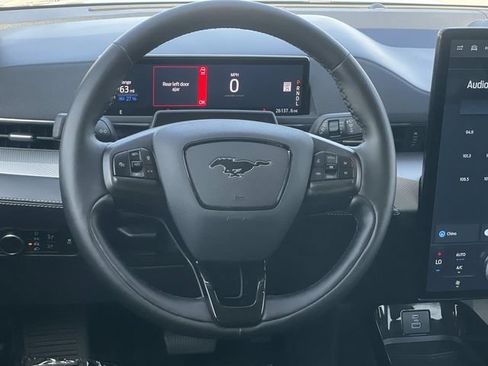 Used 2023 Ford Mustang Mach-E Select RWD image 7