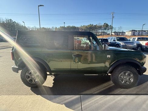 Used 2022 Ford Bronco Big Bend image 7