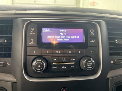 Used 2014 RAM 1500 Express RWD image 14