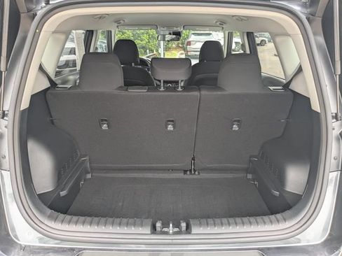 Certified 2025 Kia Soul LX w/ LX Technology Package FWD image 13