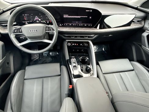 New 2025 Audi Q5 Premium Plus AWD/4WD image 16