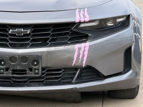 Used 2020 Chevrolet Camaro LT RWD image 7