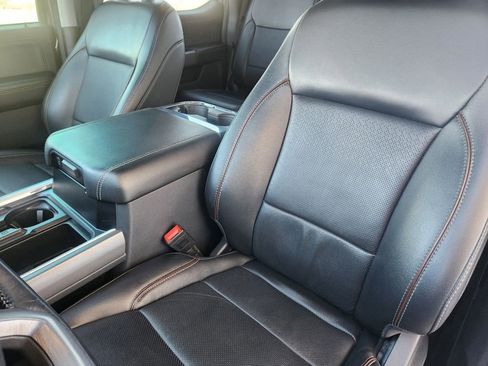 Certified 2024 Ford F250 Lariat image 10