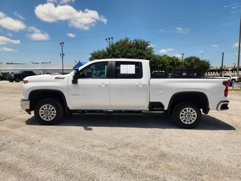 Used 2025 Chevrolet Silverado 2500 LT w/ All Star Edition AWD/4WD image 4