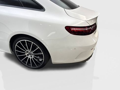 Used 2022 Mercedes-Benz E 450 Coupe image 17