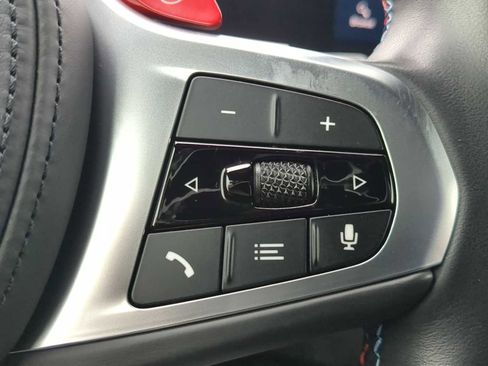 Used 2023 BMW M2 image 24