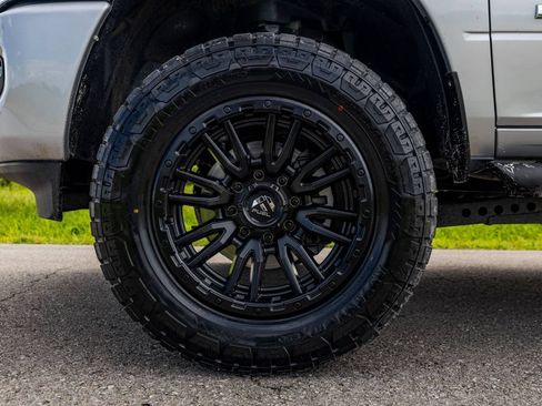 Used 2026 RAM 2500 Laramie AWD/4WD image 8