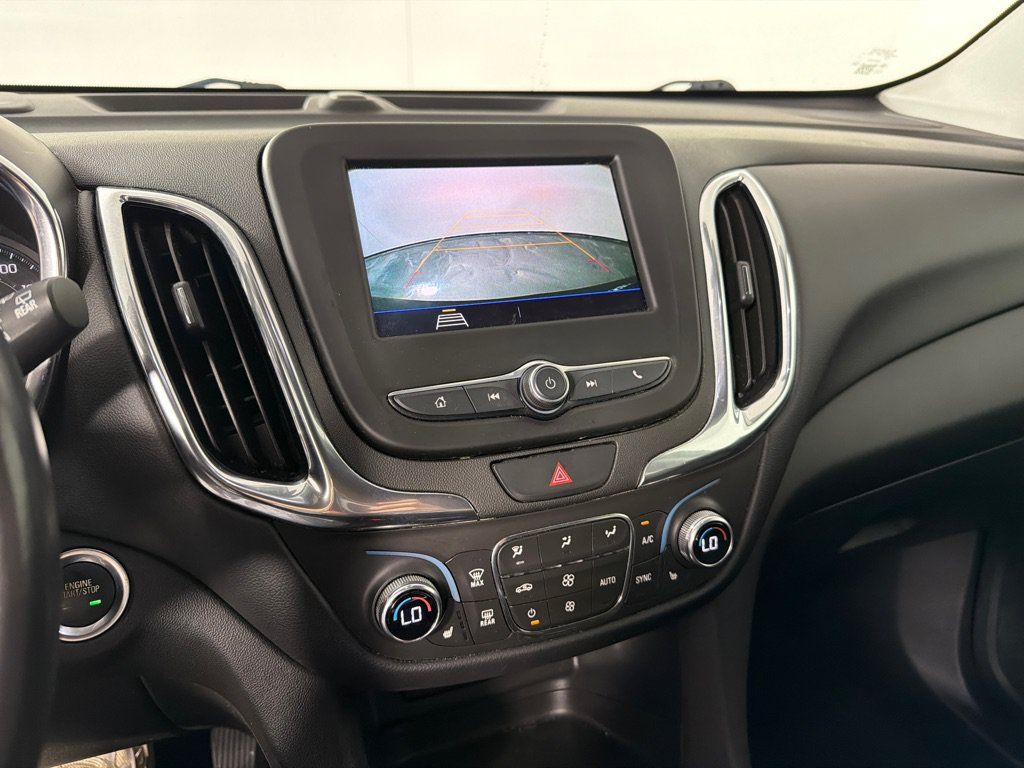 Used 2021 Chevrolet Equinox LT w/ Driver Convenience Package AWD/4WD image 15