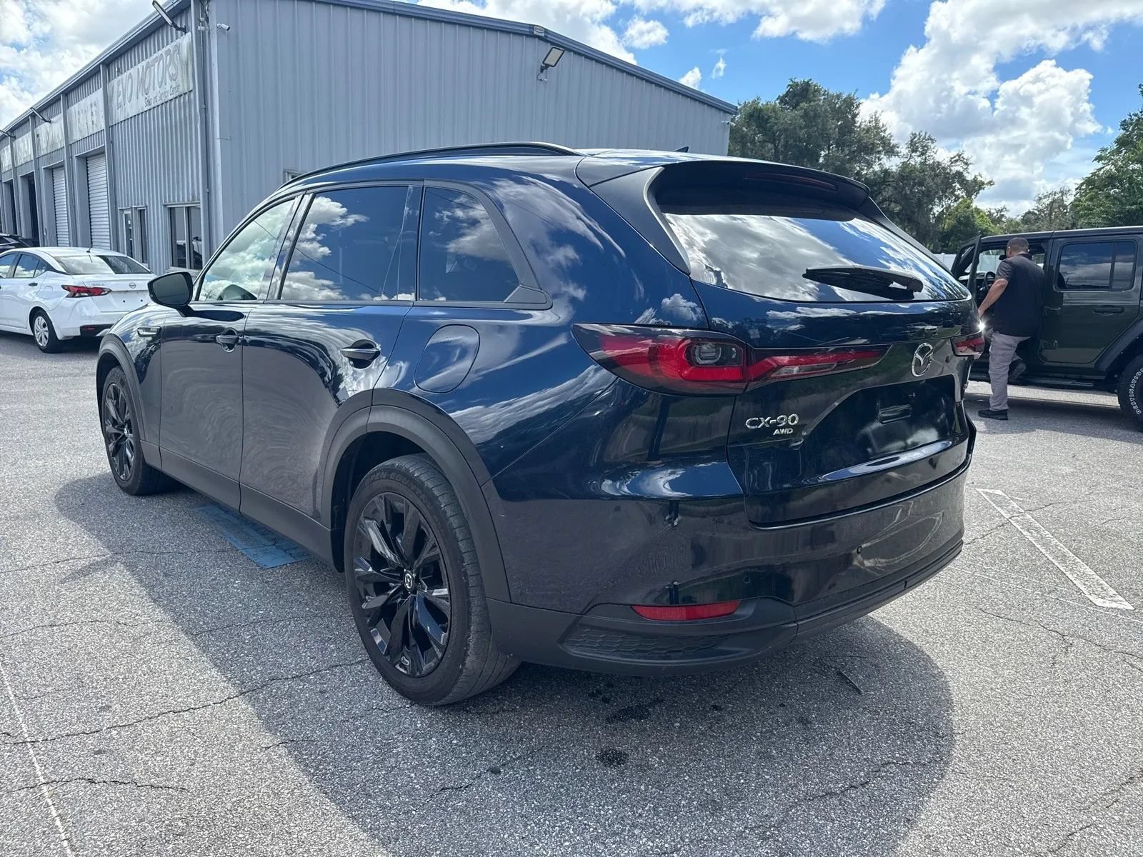 Used 2025 MAZDA CX-90 3.3 Turbo w/ Premium Sport Pkg AWD/4WD image 10