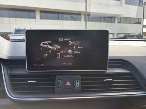 Used 2020 Audi Q5 2.0T Premium Plus w/ Premium Plus Package image 33