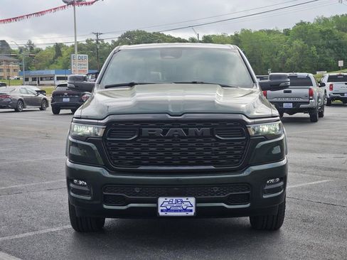 New 2026 RAM 1500 4x4 Crew Cab image 2