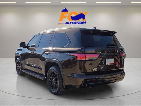 Certified 2024 Toyota Sequoia Limited image 3