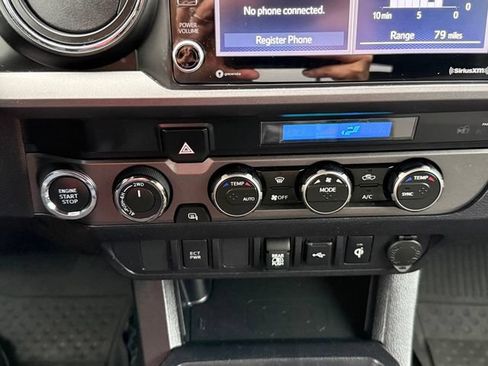 Used 2022 Toyota Tacoma TRD Off-Road w/ Black Out Package (TMS) AWD/4WD image 12