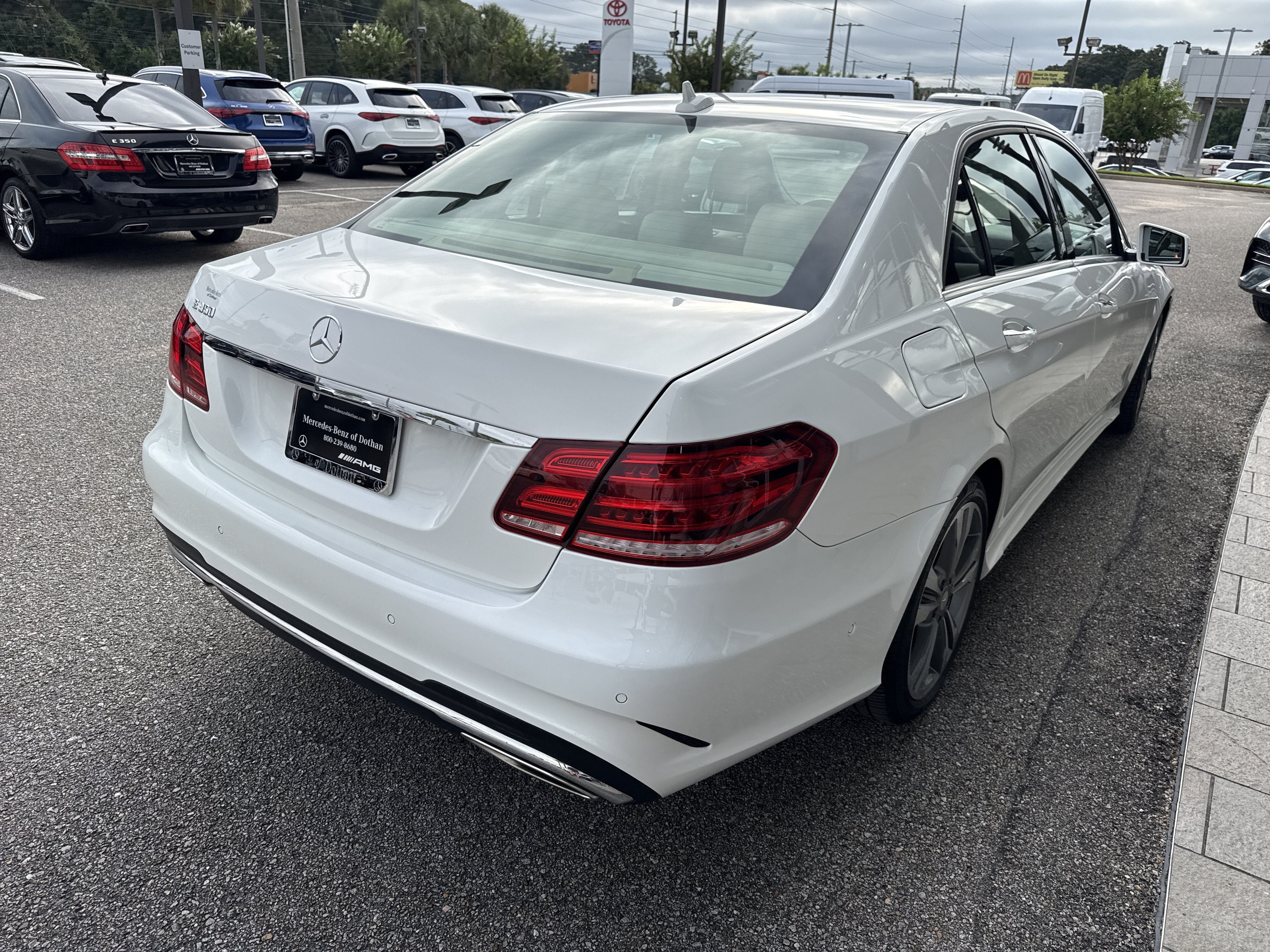 Used 2015 Mercedes-Benz E 350 Sedan image 4