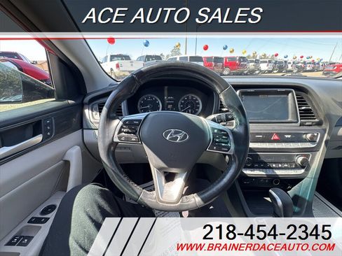 Used 2018 Hyundai Sonata Limited w/ Limited Ultimate Package 03 image 14